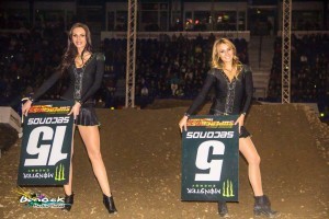 monster girls Supercross