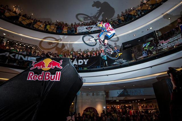 tomas-slavik-arkady-downmall-2013