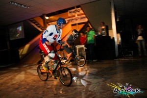 skladackarace-105