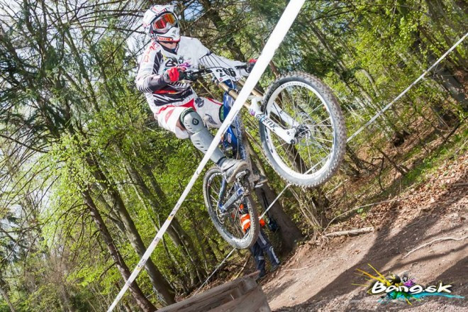 Peter Sedlák bang dh team by marcinasko