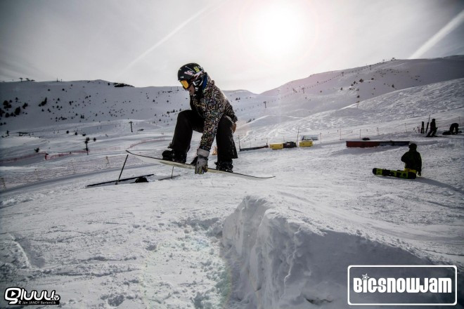 856317_470096783063631_656434760_o