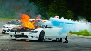 168271_595436257147393_1724151220_n