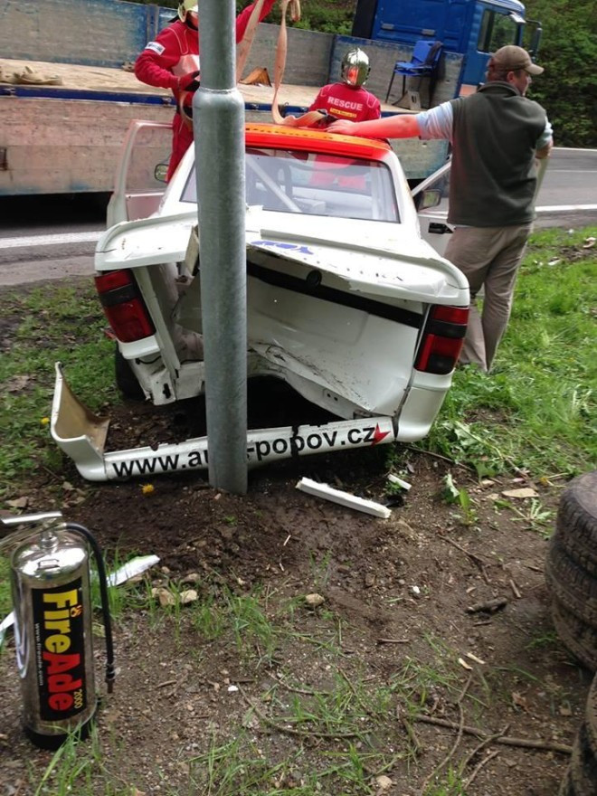 57915_644054032280268_1748734363_n