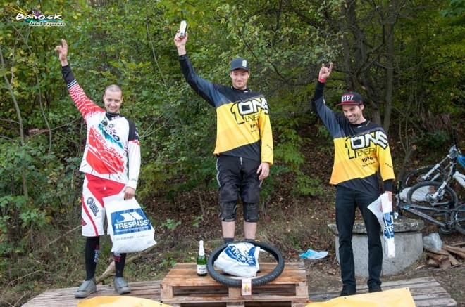 trespass downhill cup full