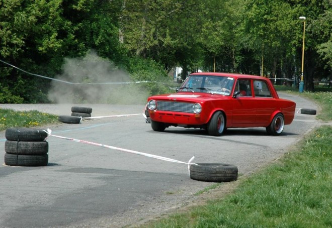 1452398_698890786801815_1532142467_n