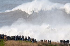 Andrew-Cotton-Surfs-Monster-Wave-In-Portugal-3107973-2
