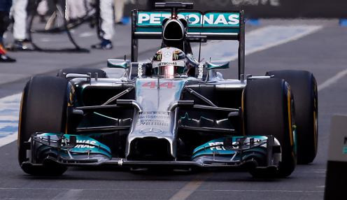 lewis-hamilton-496x286