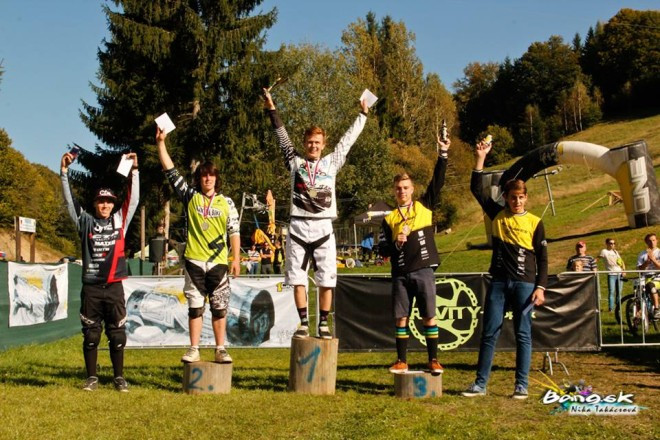 Jozef Ondič bang downhill team 2014 ab