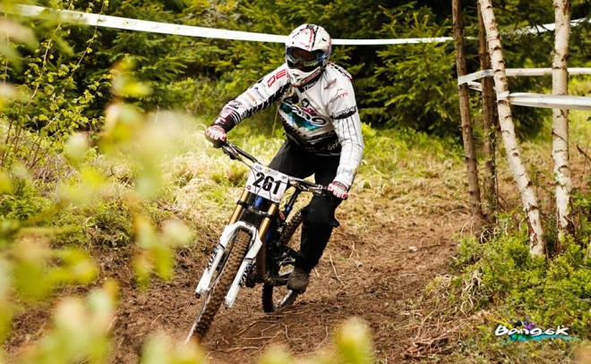 peter sedklak bang downhill teams ezona 2014 av
