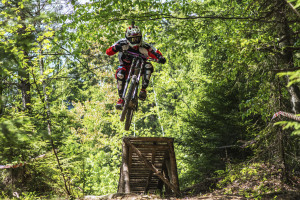 dh kicker
