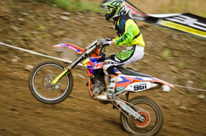 welding cup hniezdne