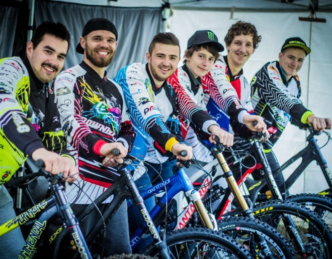 bang-dh-team-2016